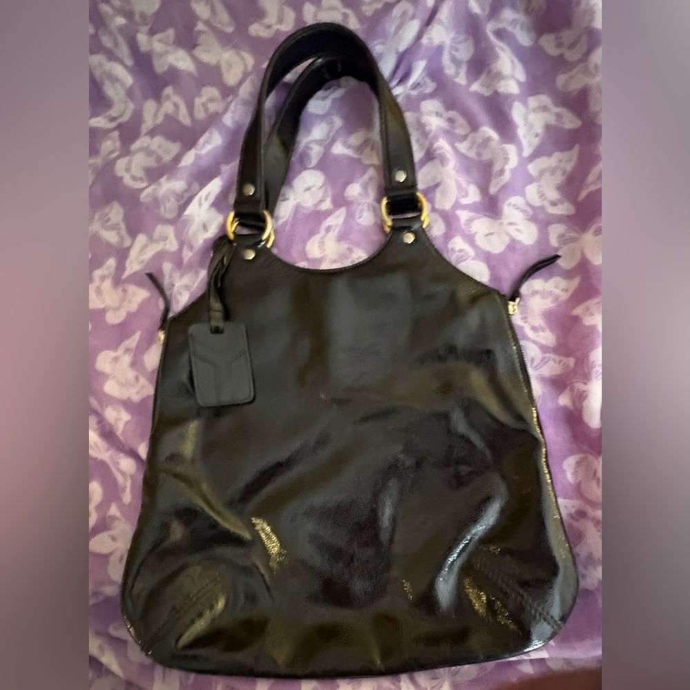 Yves St Laurent Elegant Black Leather Shoulder Bag